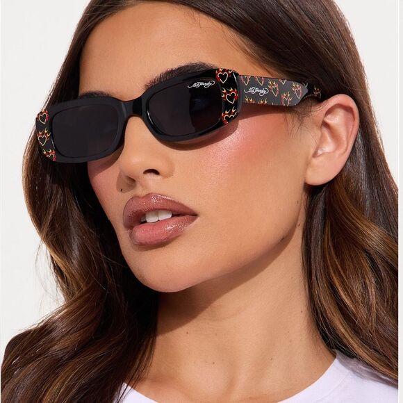 Ed Hardy Accessories - Trendy Ed Hardy Sunglasses